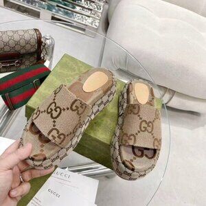 Gucci Angelina Platform Slide Sandal in Beige GG Canvas